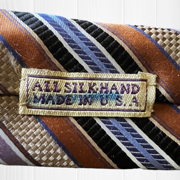 J.Z. Gallery Collection Silk Tie - Picture 8 of 9